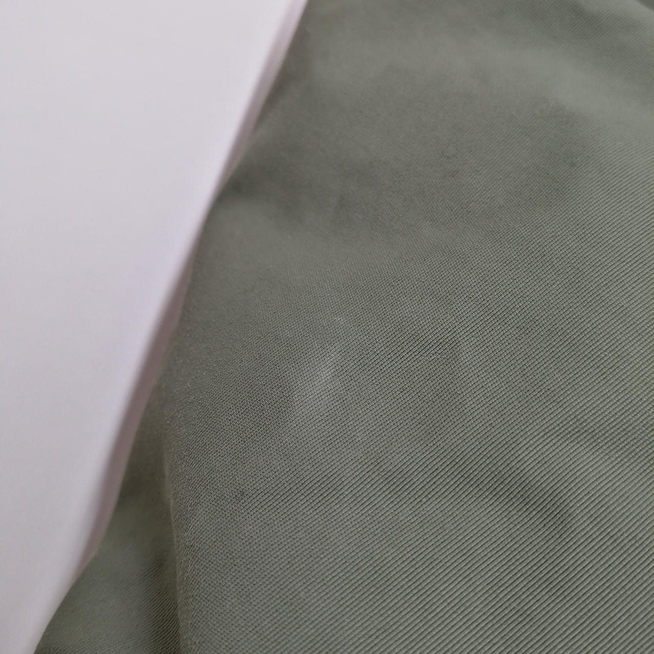 若干の汚れあり