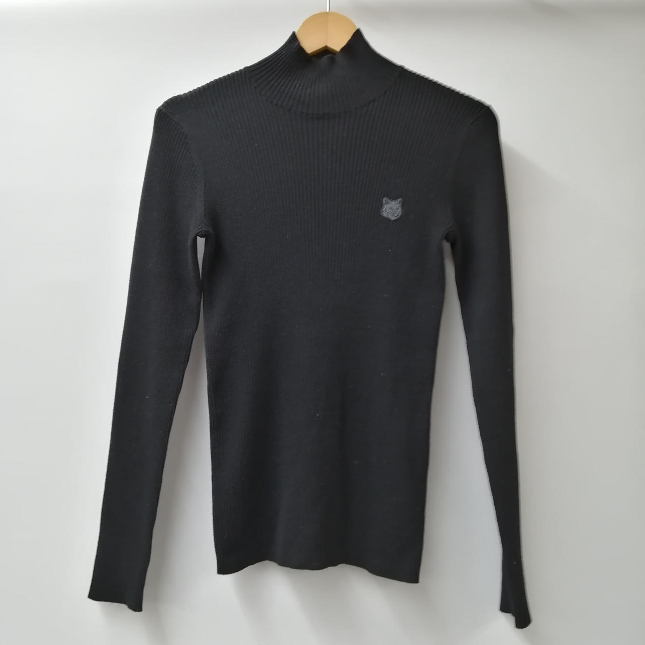 メゾン キツネ(MAISON KITSUNE)|フォックスヘッドパッチリブ