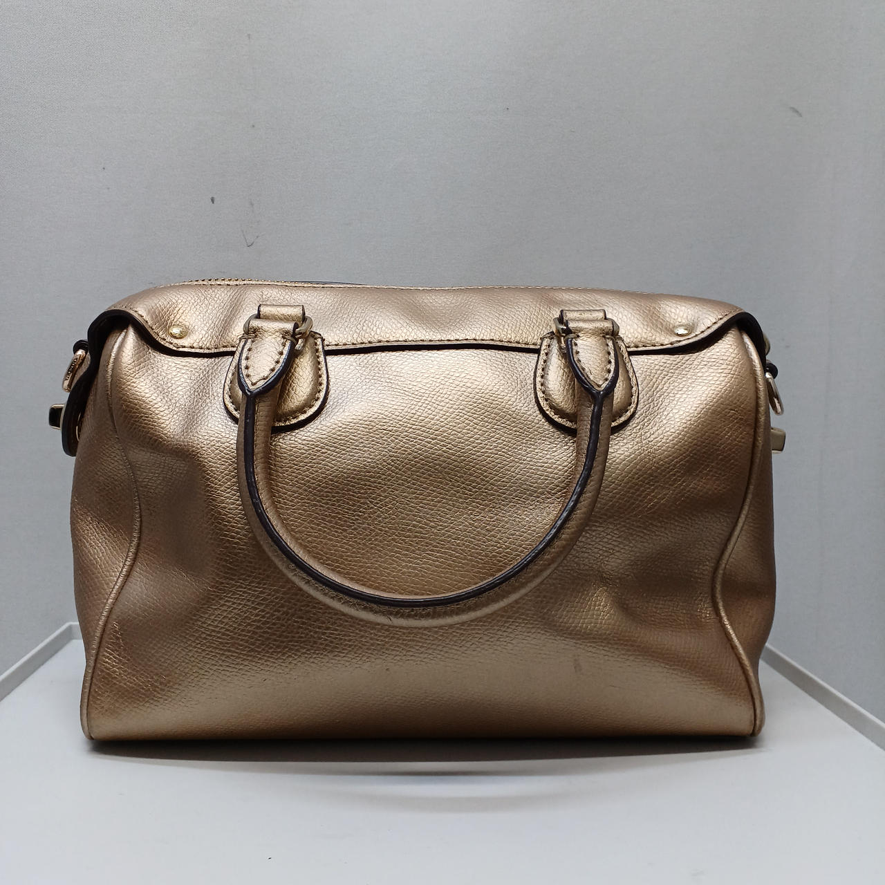 キズ·使用感あり