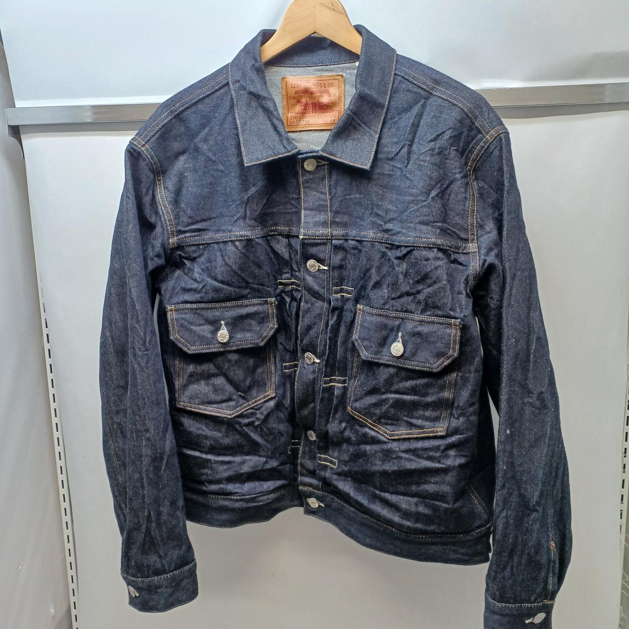 全体的にしわあり