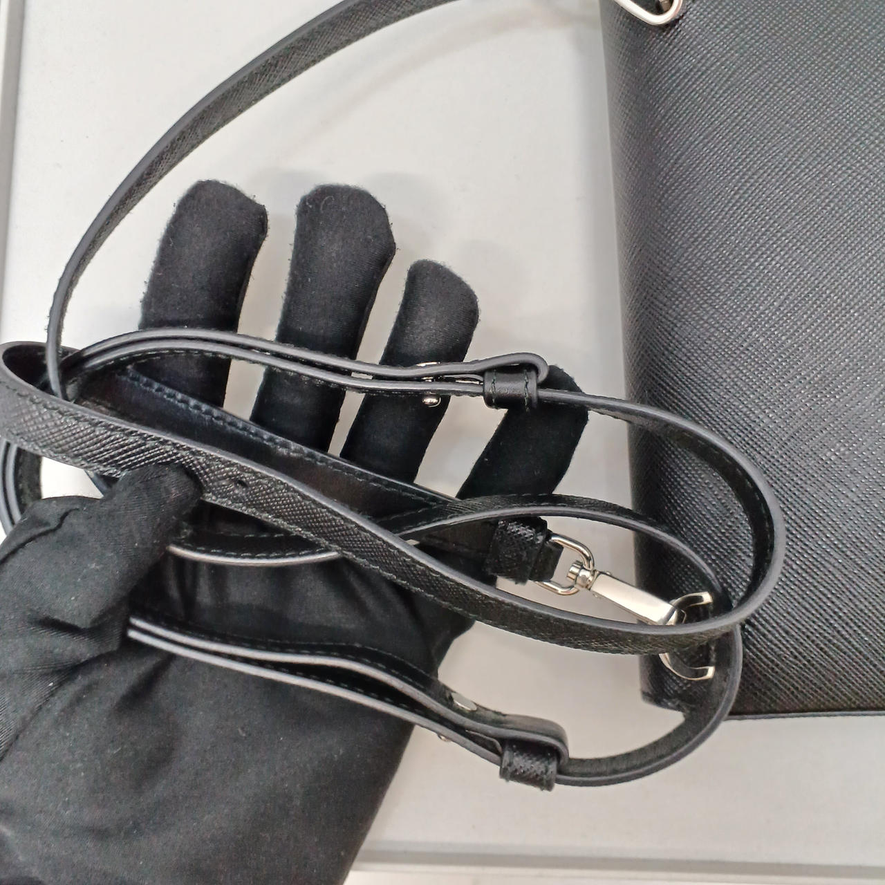 ストラップ付属