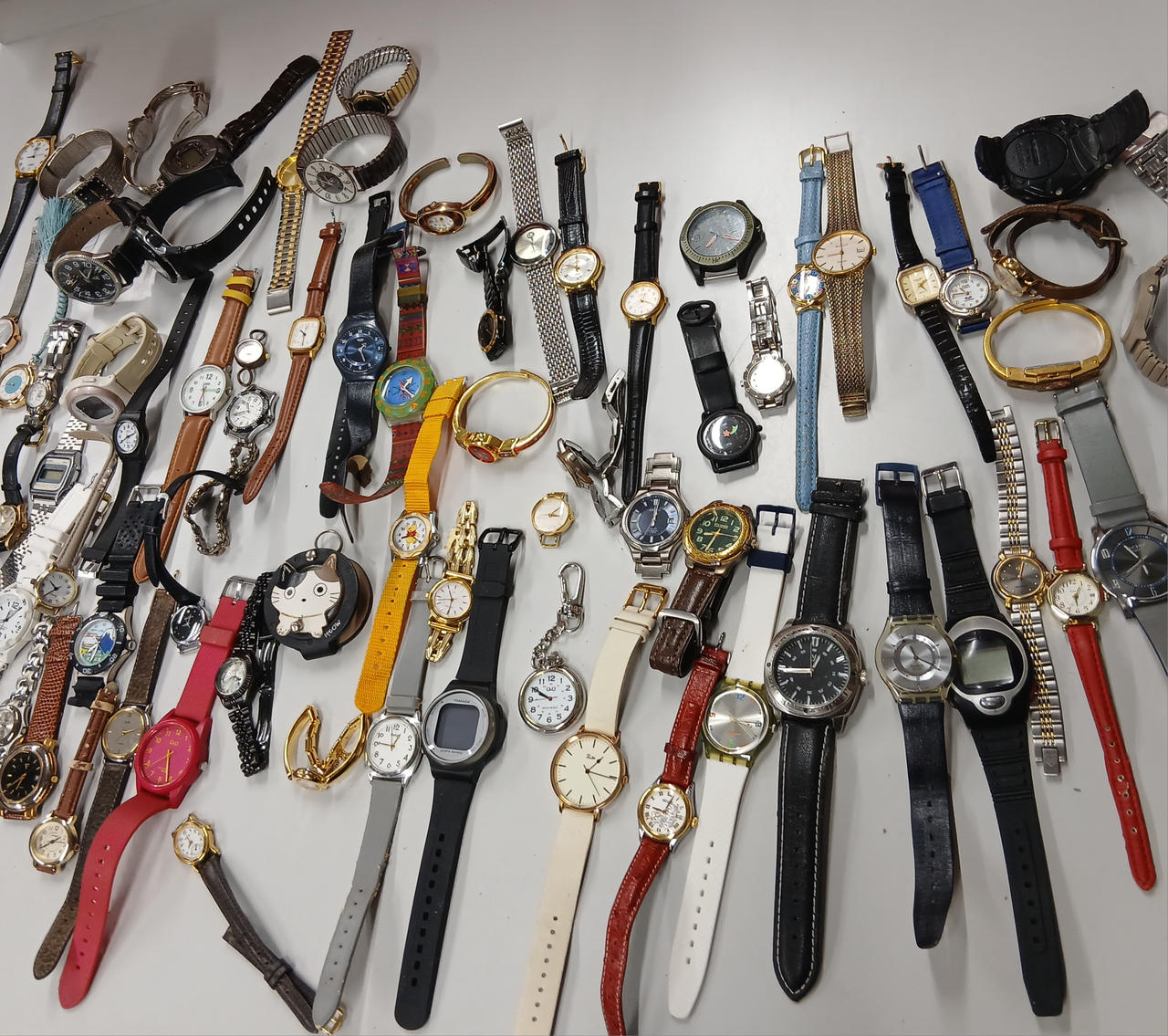 【水曜の朝まで2000円引き】腕時計 ジャンク 未確認品 部品取り・コレクション NB|ジャンク腕時計|【ハードオフ公式通販】オフモール|1040170000089011