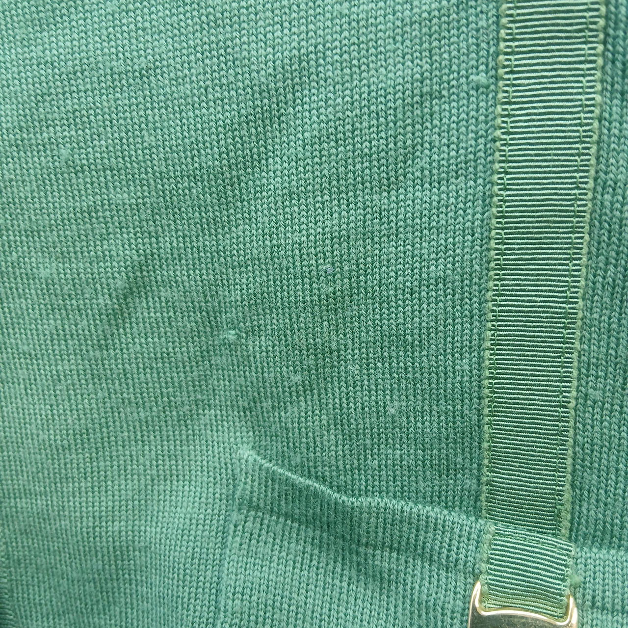 ほつれ、毛羽立ち