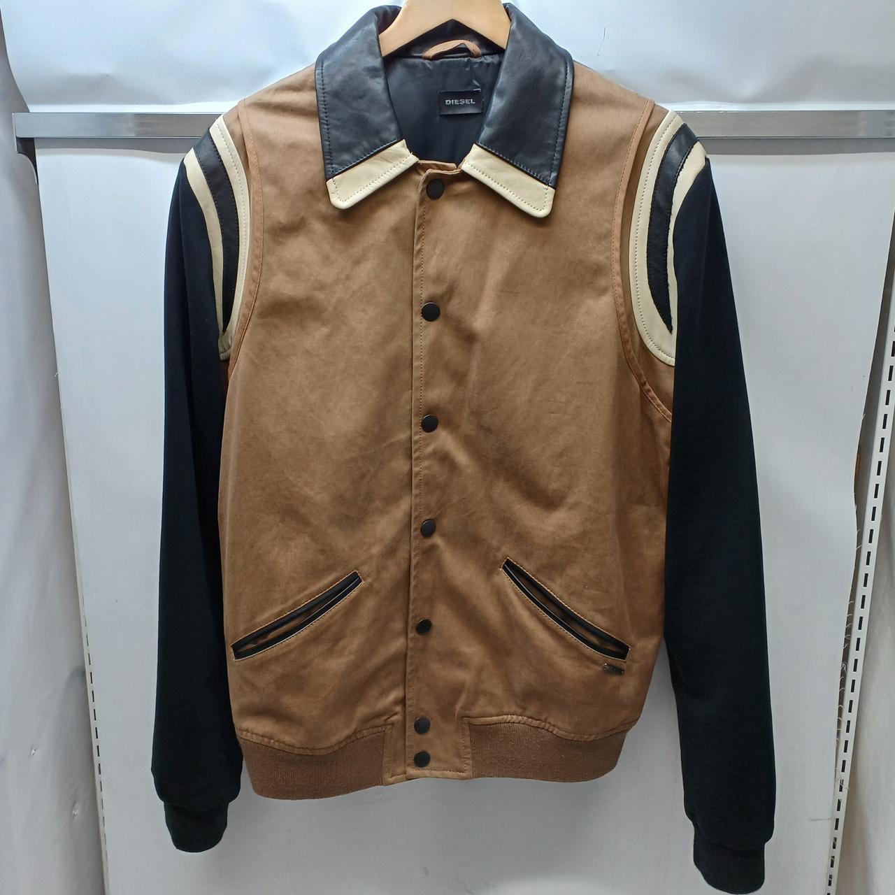 内側傷あり
ほつれあり
使用感あり