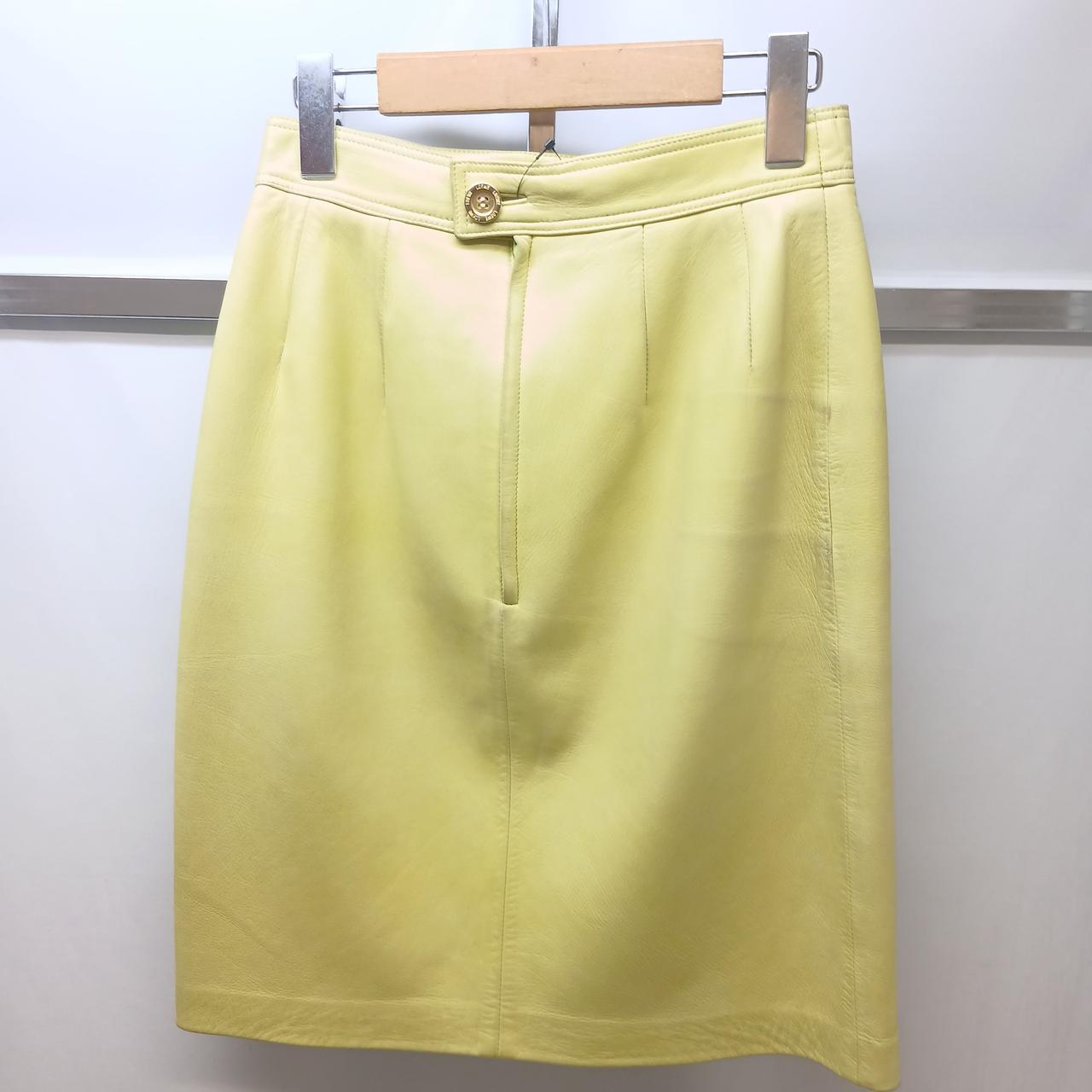 汚れ、使用感あり