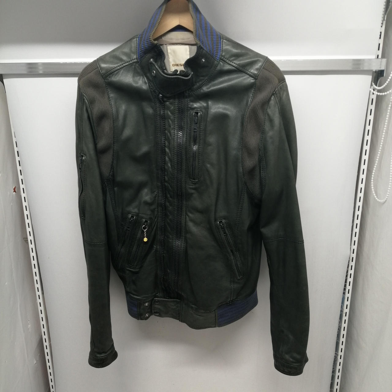 DIESEL 型番：GRN/L ラムレザージャケット