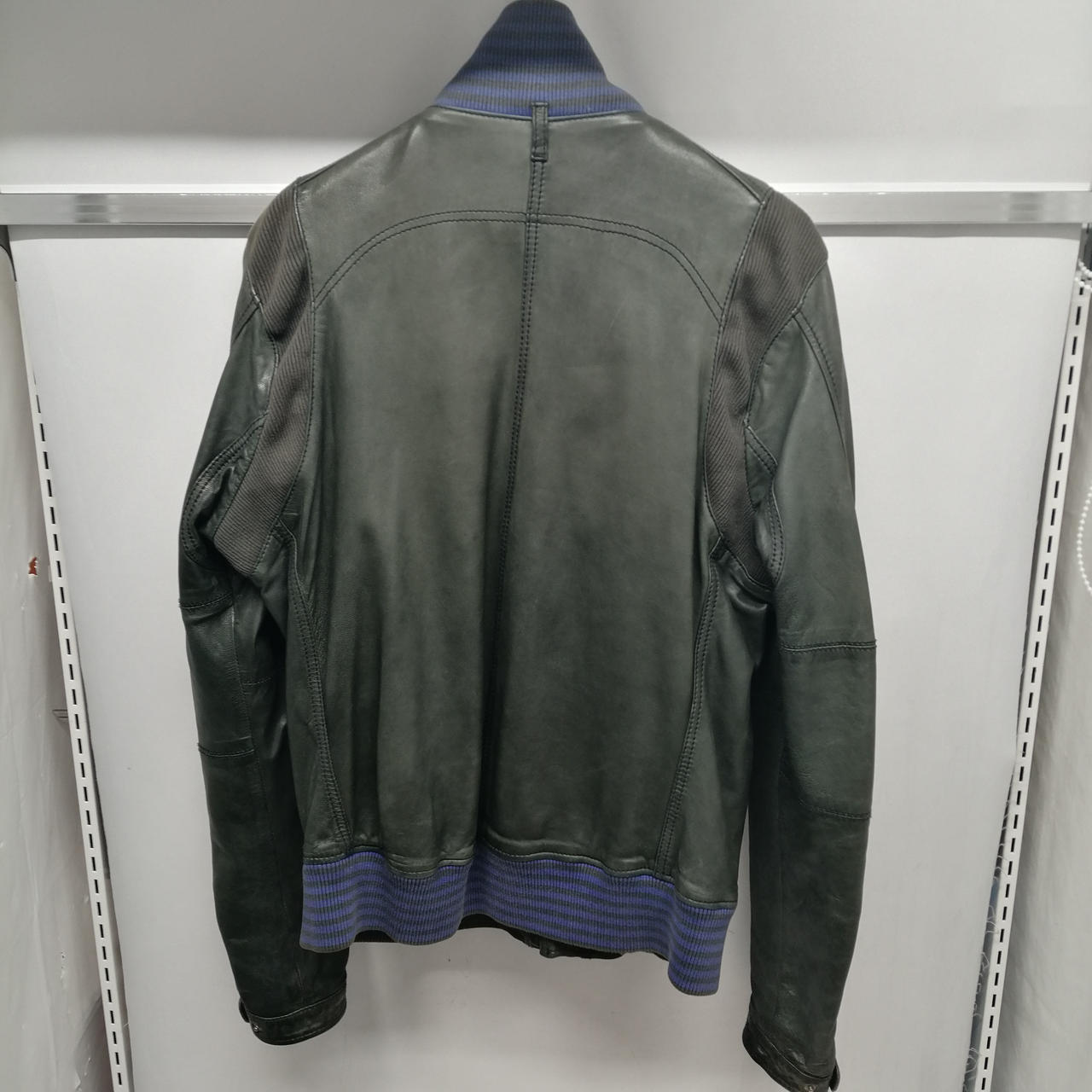 DIESEL 型番：GRN/L ラムレザージャケット