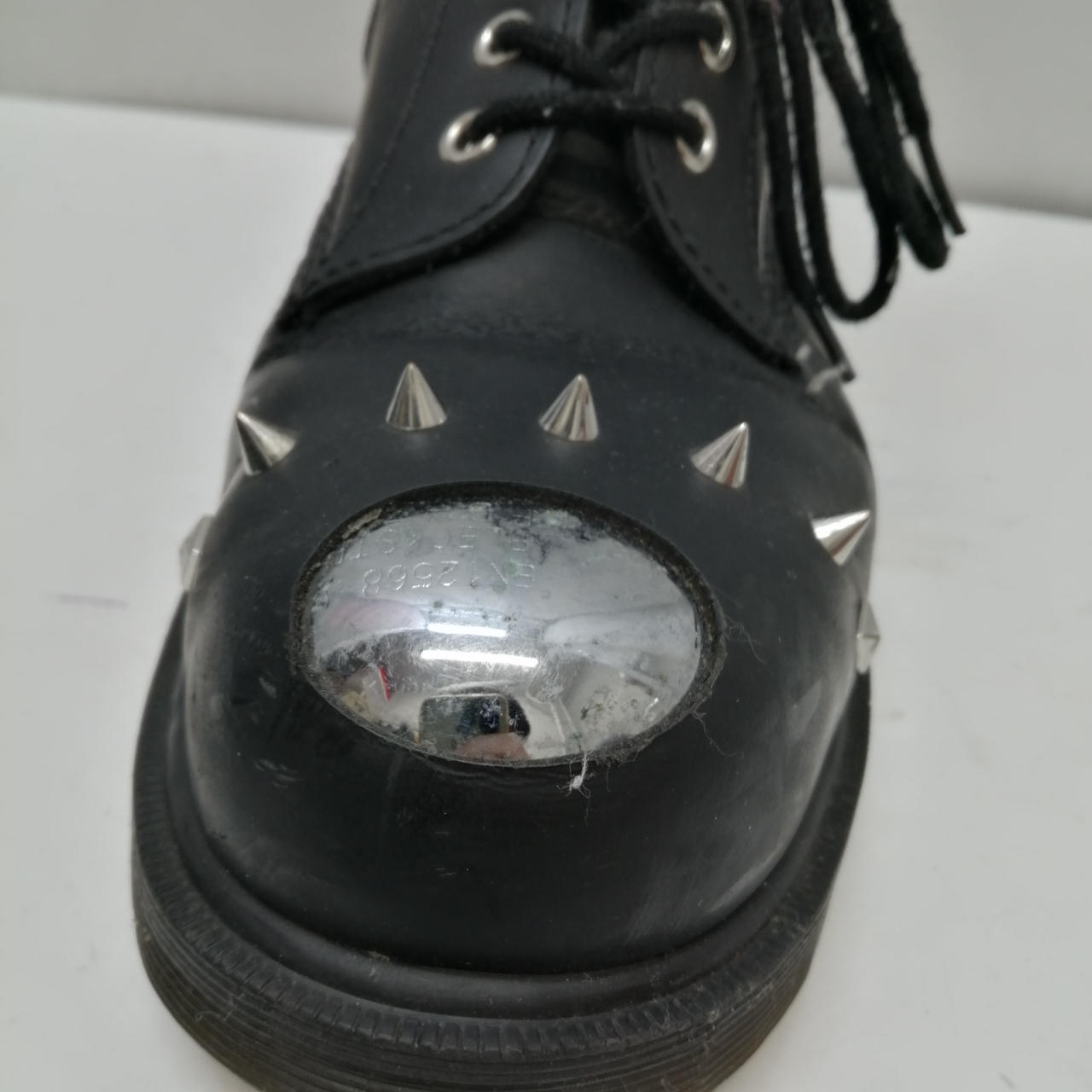 使用感がございます。