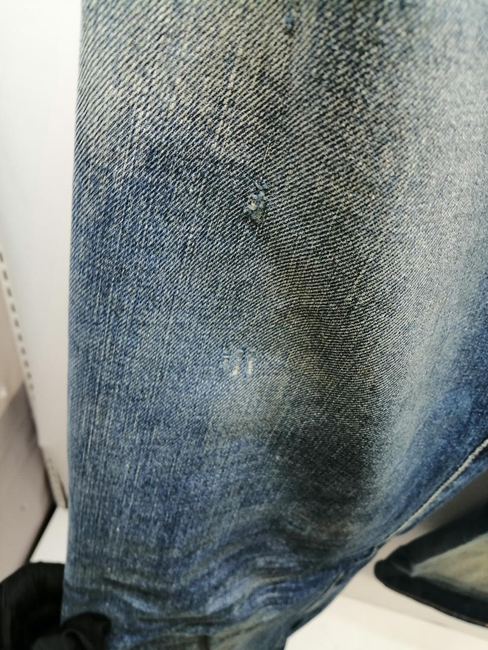 使用感がございます。