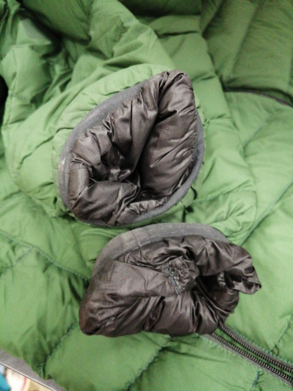 袖口ヨゴレあり