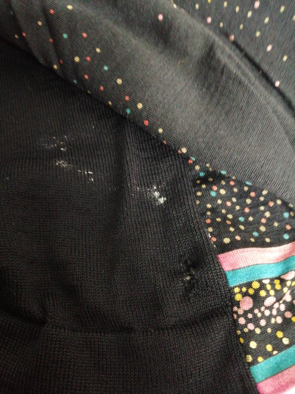 シミ、破れ一部あり
