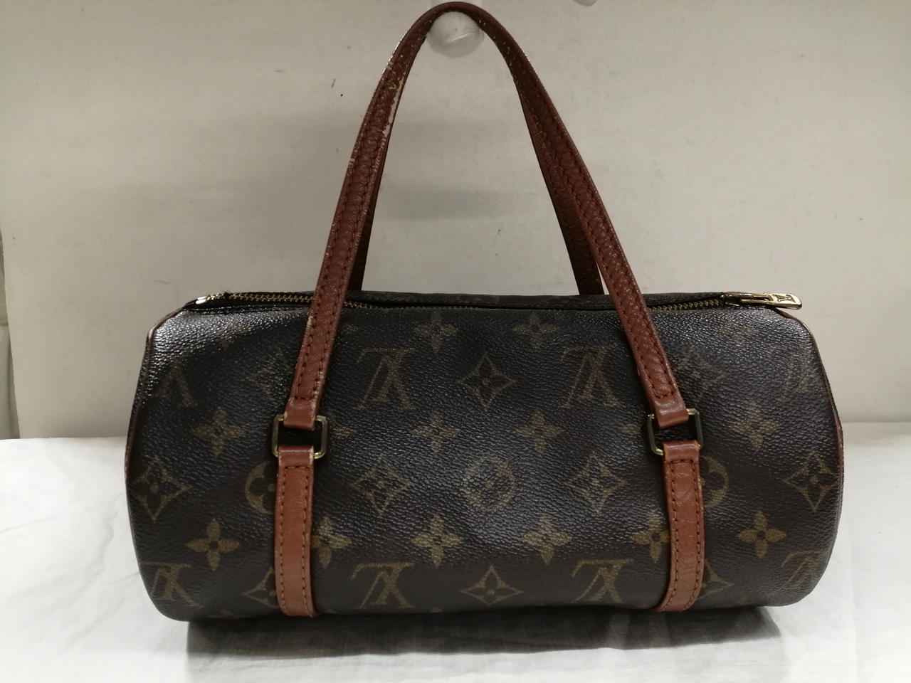 LOUIS VUITTON 型番：M51386/TH0940/持ち手スレ パピヨン26 36,300円