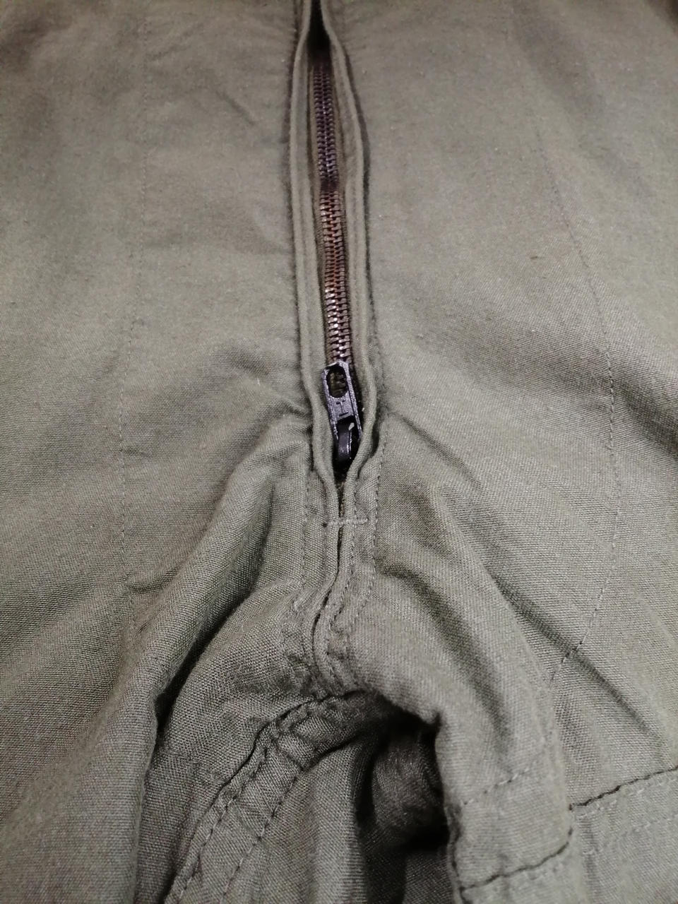 ダブルファスナー