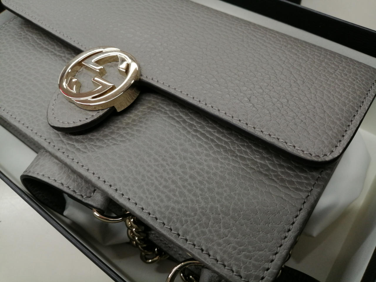 GUCCI グッチ 人気 GGロッキング チェーン ショルダーバッグ S__6283348_0.jpg?crop=center&