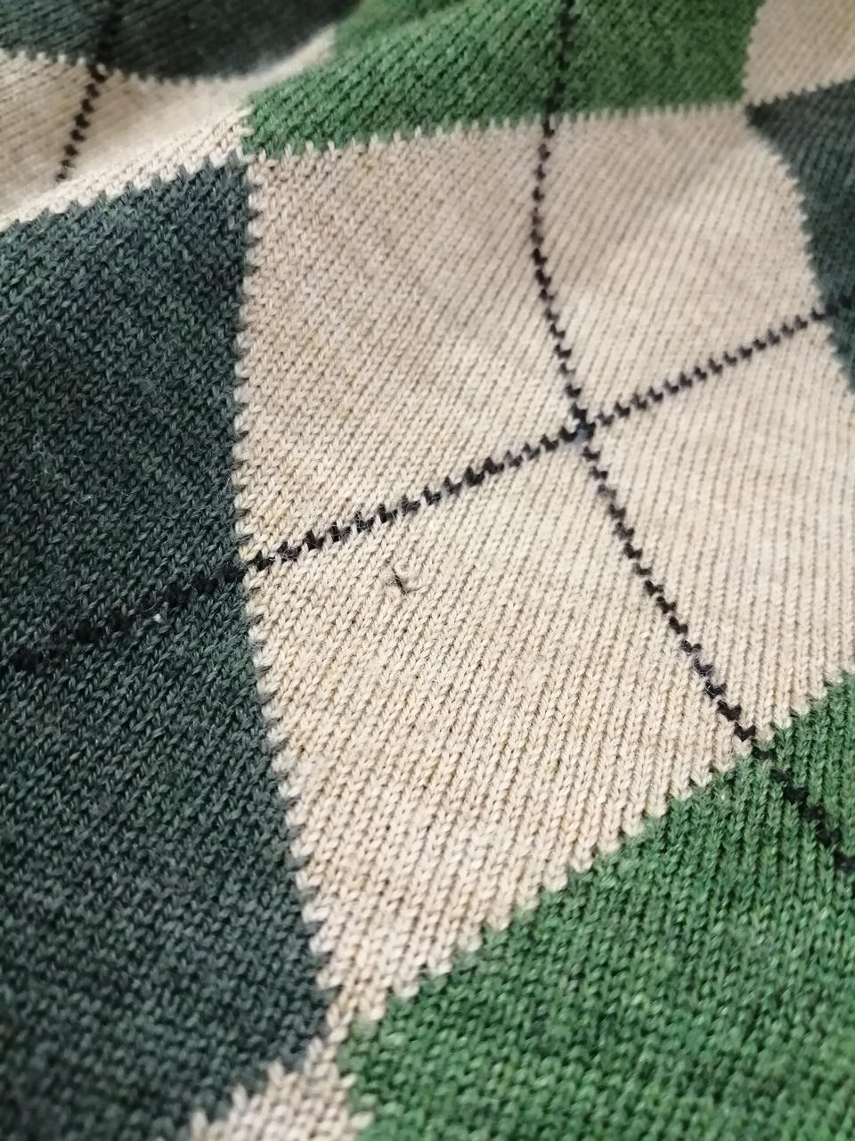 表側穴空きあり