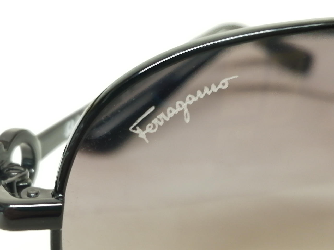 サルバトーレフェラガモサングラス サルバトーレフェラガモ(salvatore ferragamo)|サングラス