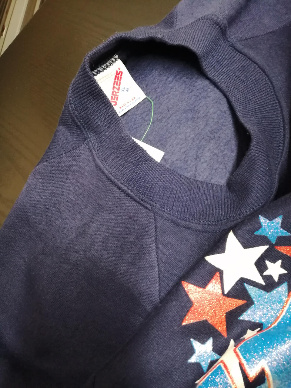 右肩部分スレ色落ちあり