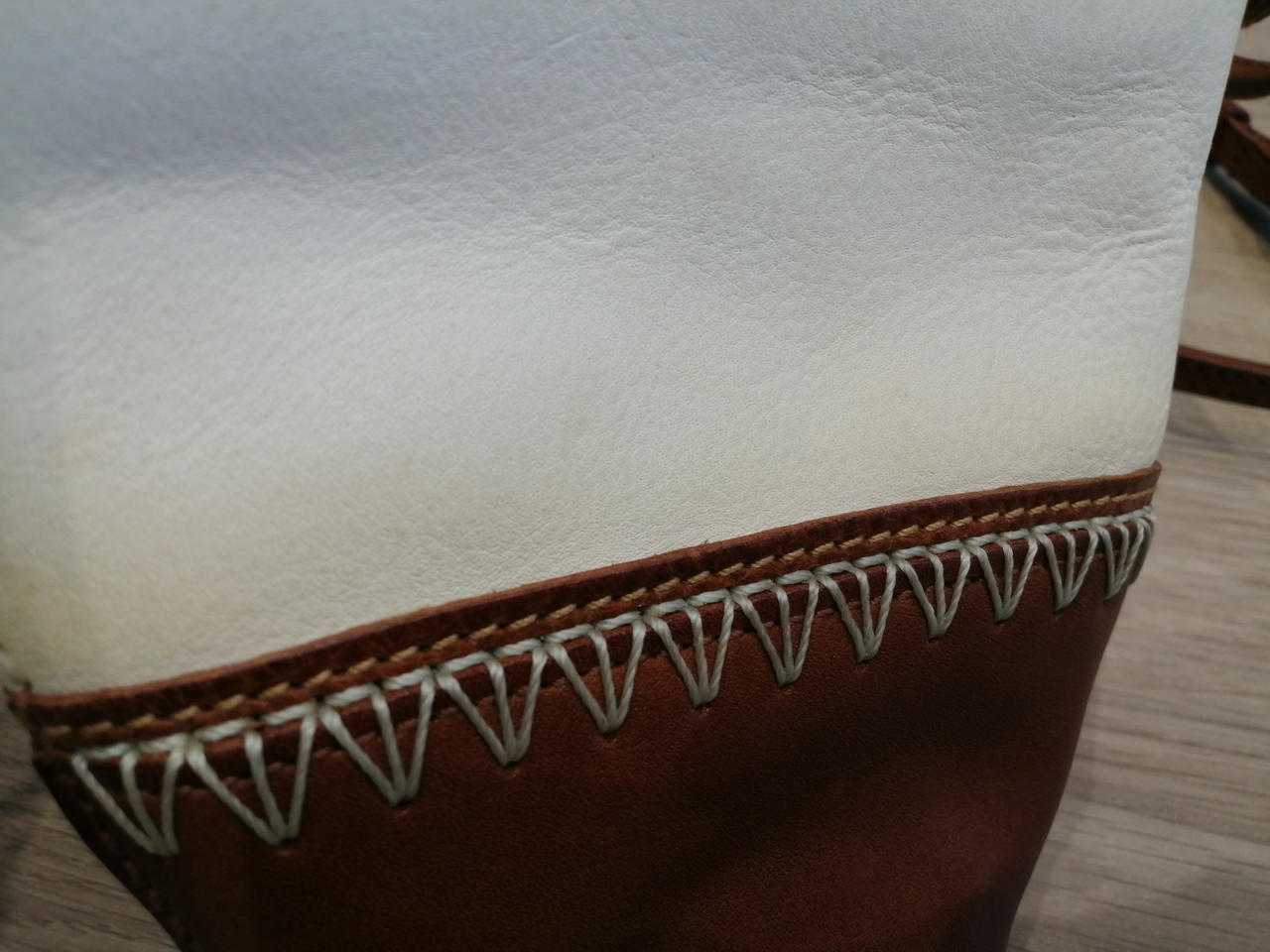 シミヨゴレあり