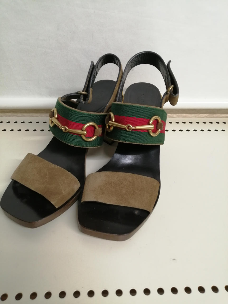 GUCCI|シェリーラインストラップサンダル|【ハードオフ公式通販】オフ