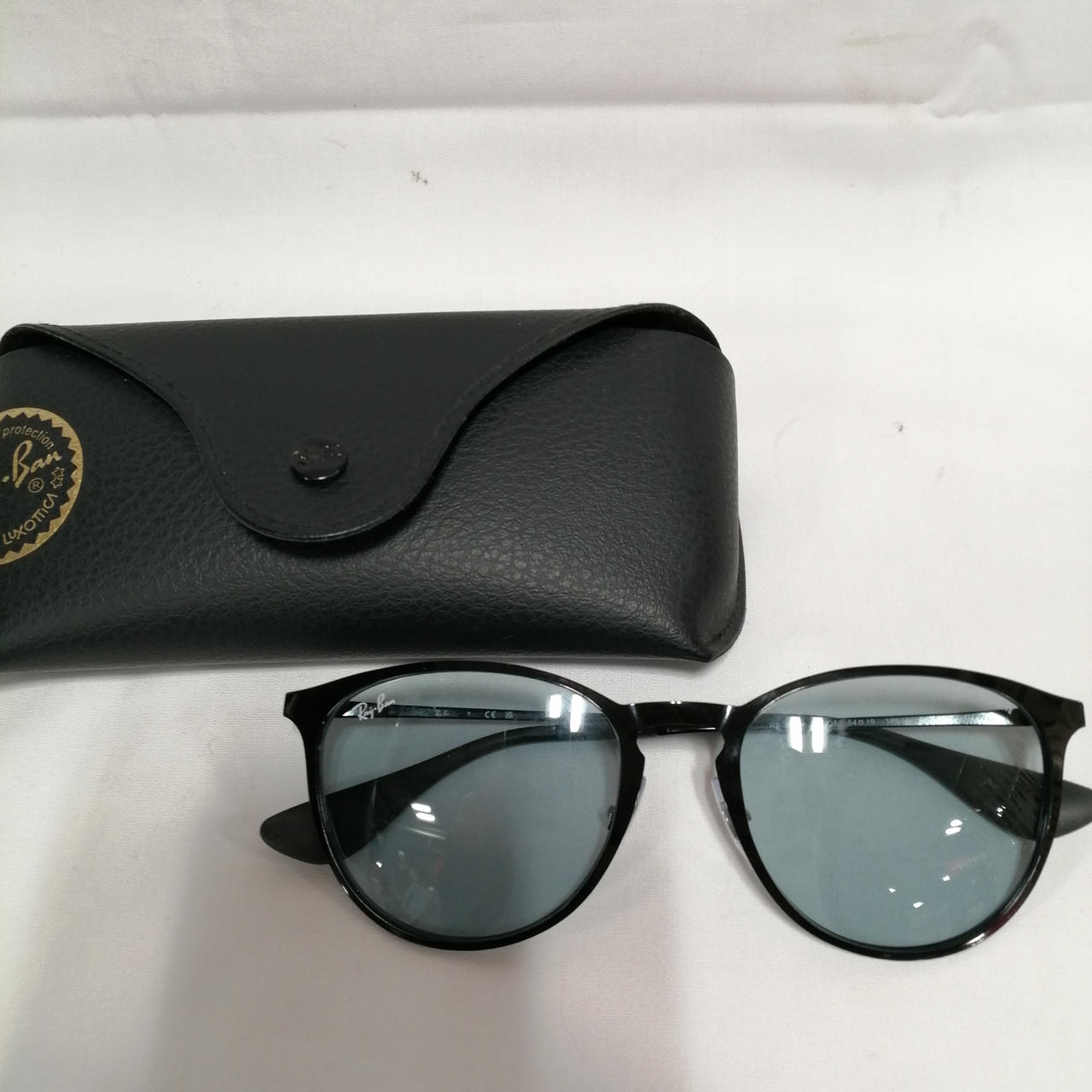 Ray Ban 型番：RB3539／ブラック×グレーレンズ ウェリントンサングラス