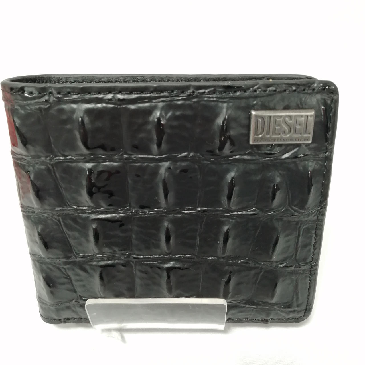 ディーゼル(DIESEL)|型押し二つ折り財布|HARDOFFオフモール