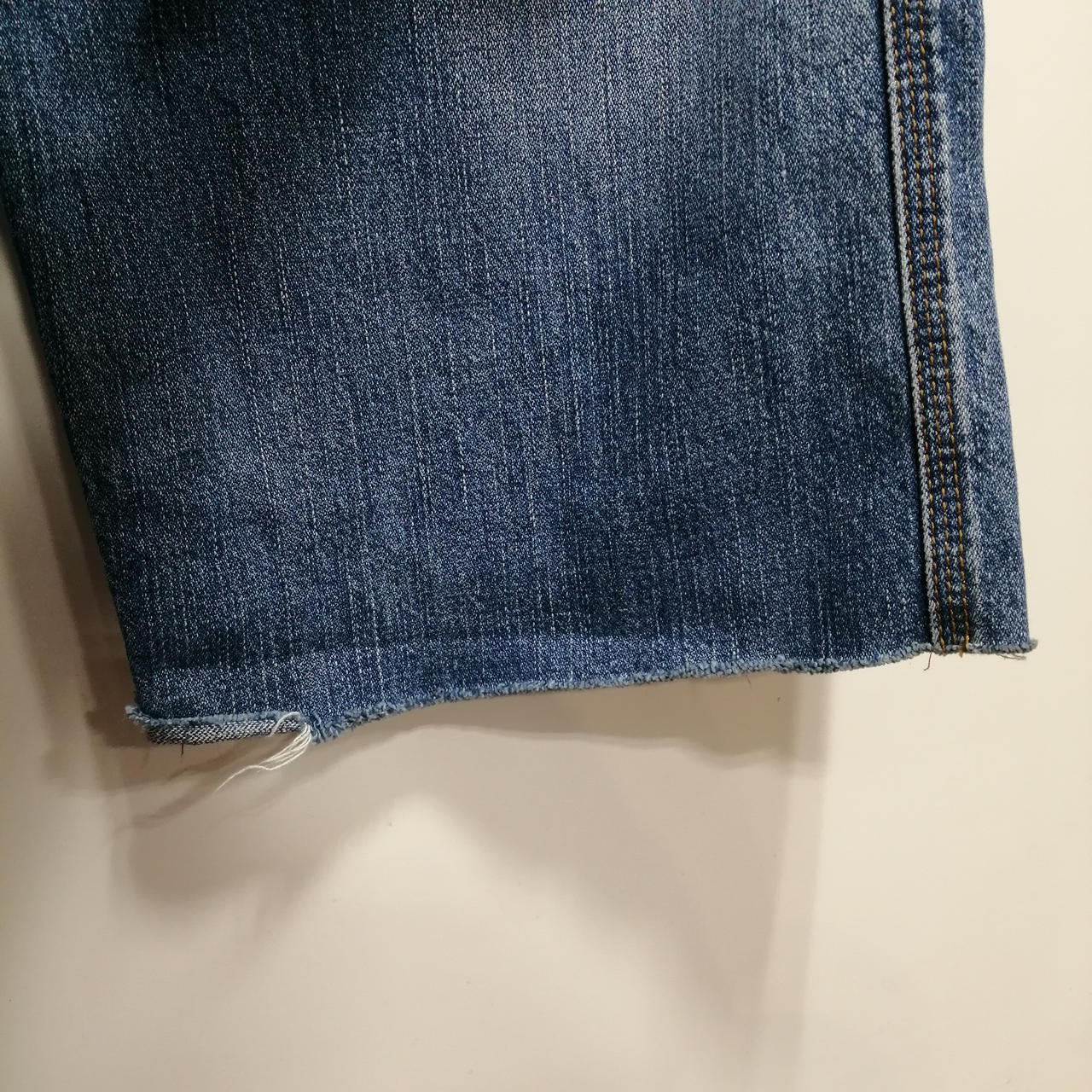 裾切りっぱなし