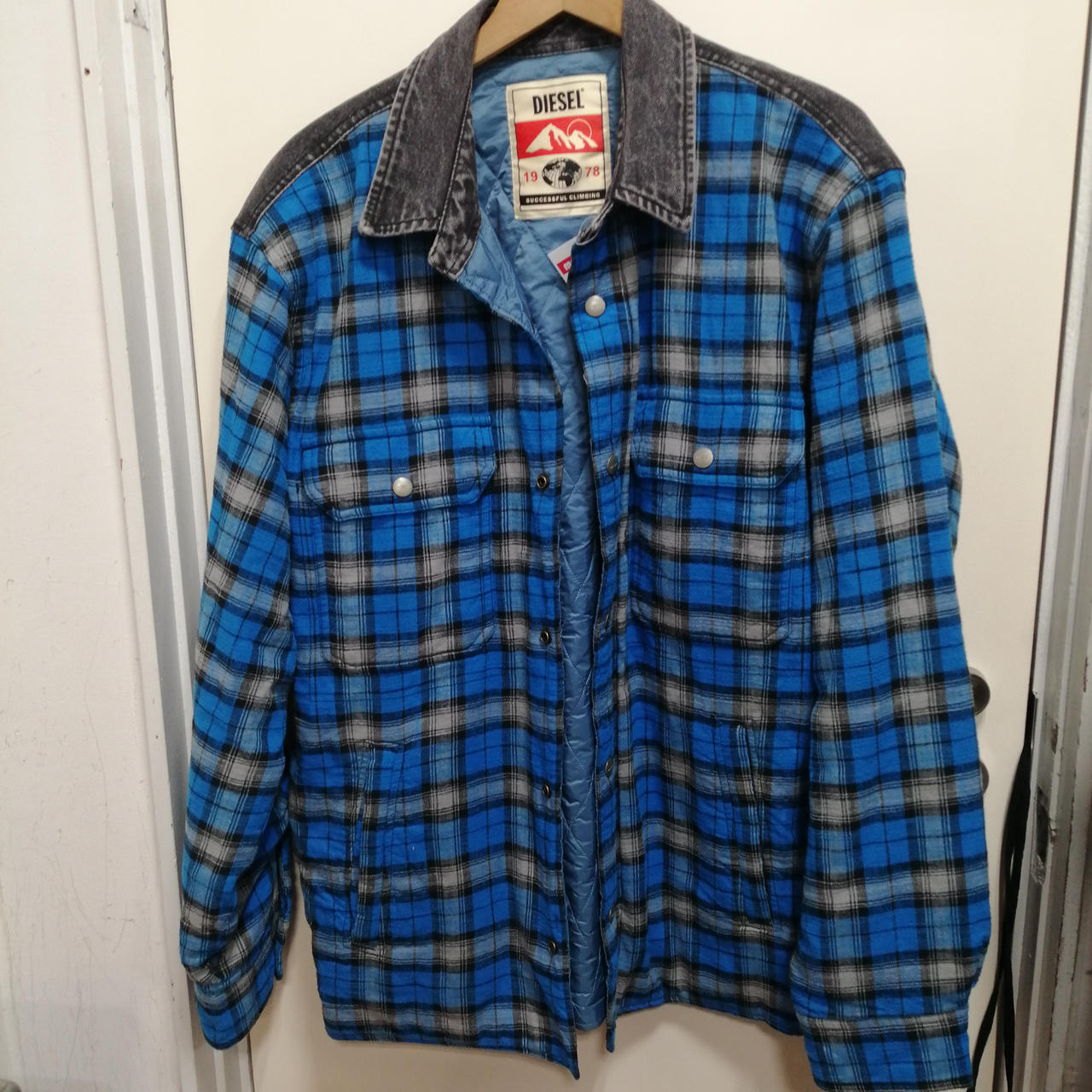 DIESEL シャツジャケット チェック柄 DIESEL（ディーゼル）の「メンズ シャツジャケット チェック柄