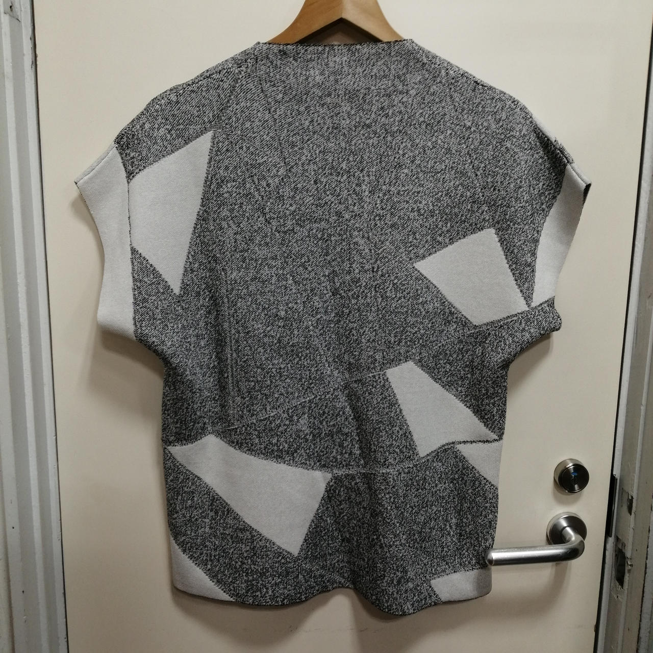 ヘルムートラング ノースリーブニット フーディ ジレ ベスト 変形 P ヘルムートラング ノースリーブニット フーディ ジレ ベスト