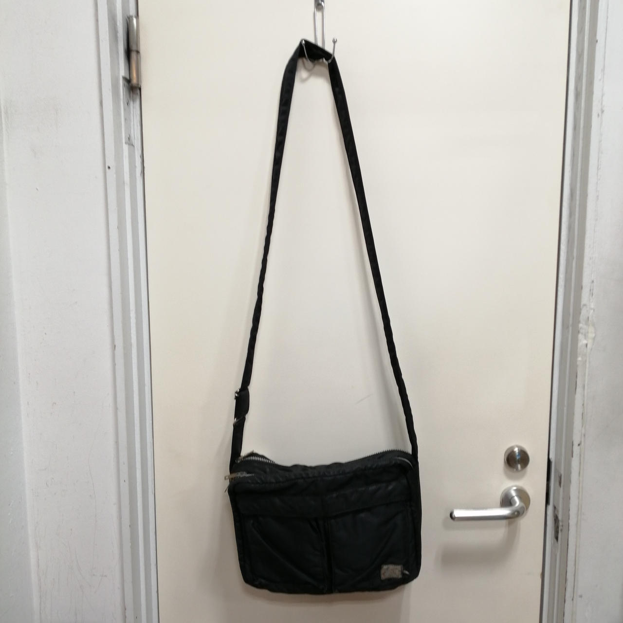 極美品　PORTER ポーター タンカー ショルダーバッグ 黒 ナイロン 財布 美品】PORTER ポーター ショルダーバッグ タンカー ブラック 黒