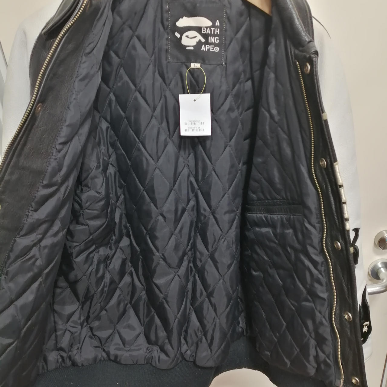 APE レザージャケット A BATHING APE® Leather Classic Down Jacket | Bape official