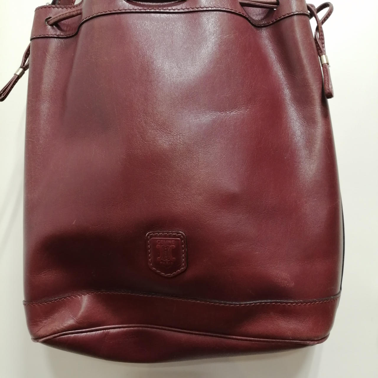 使用感·シワあり。