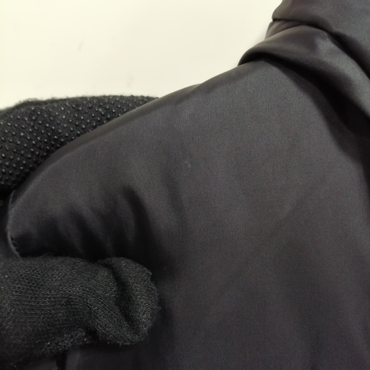 小さな汚れあり