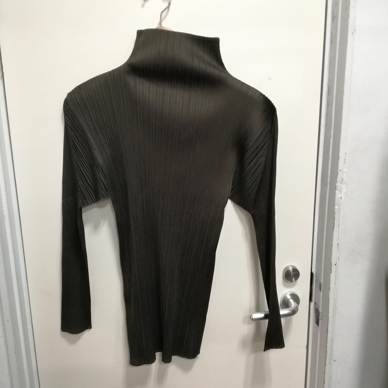 プリーツプリーズ(PLEATS PLEASE)|プリーツハイネックロングスリーブ