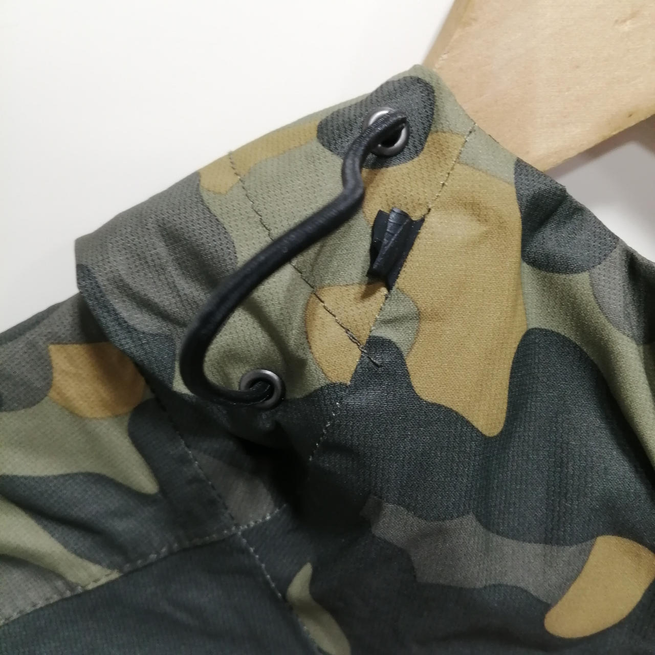 ドローコート破損あり