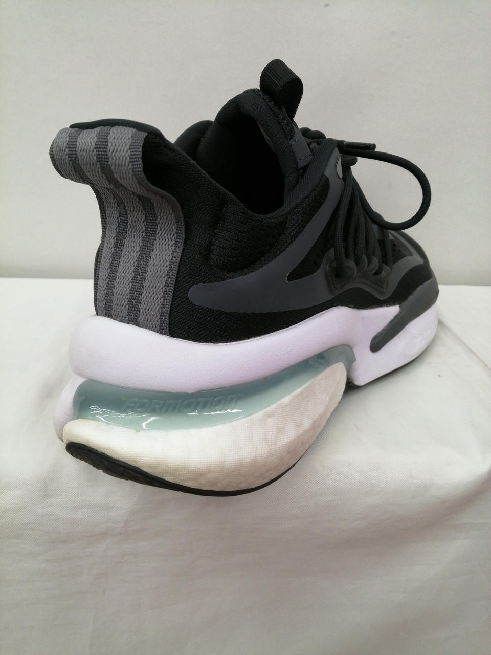 靴 h ADIDAS|ALPHA BOOST V1|HARDOFFオフモール（オフモ）|1040210000014754