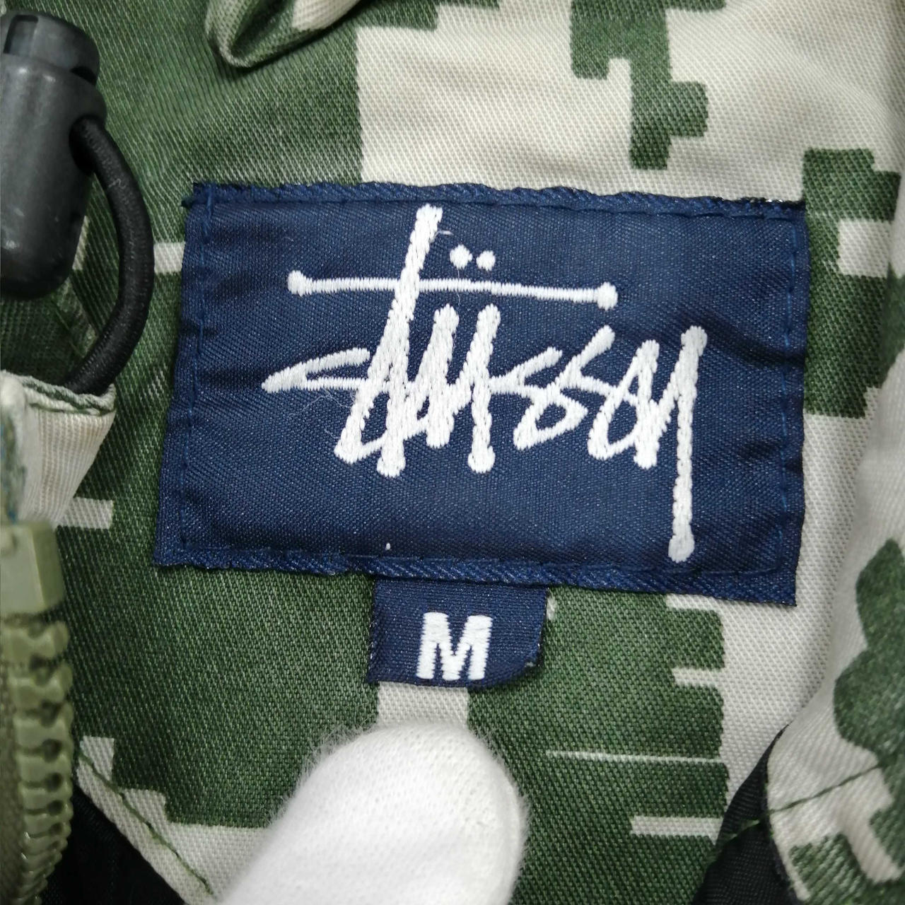 DIGITAL CAMOUFLAGE JACKETΩ 保証期間保証なし発送目安1-2日後登録日2024年04月13日表記サイズM着丈約63cm身幅約65c