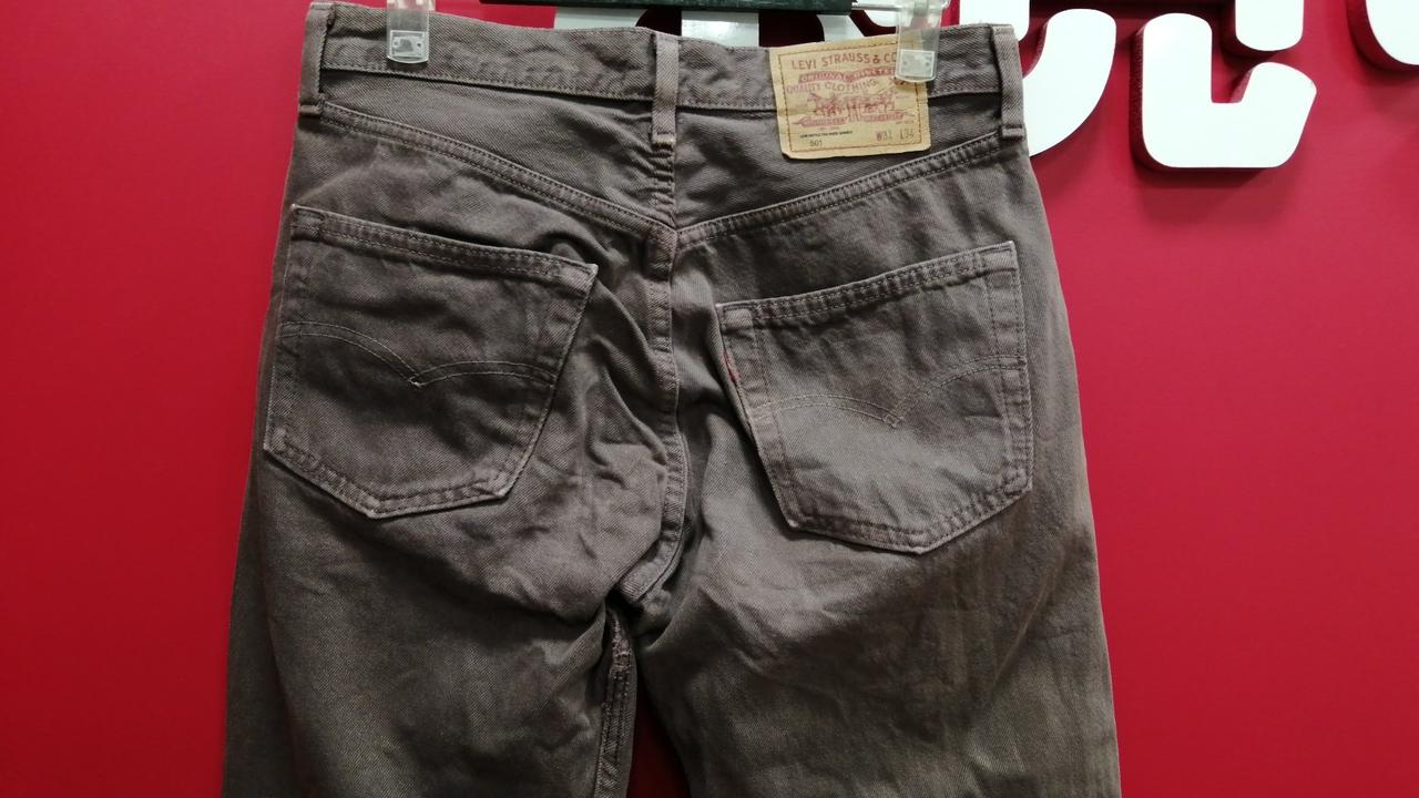 若干色褪せあり。