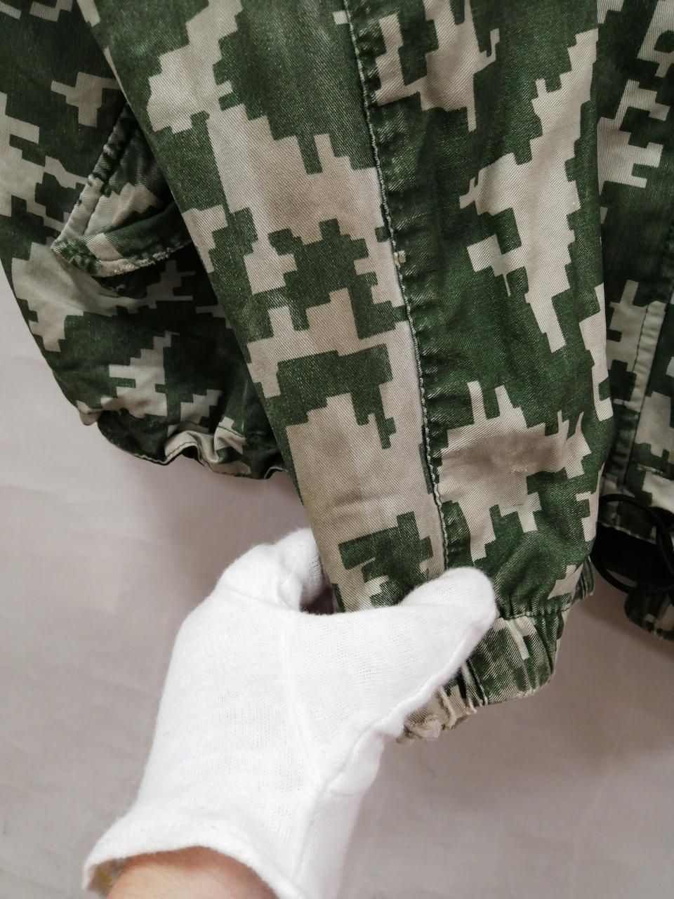 DIGITAL CAMOUFLAGE JACKETΩ 保証期間保証なし発送目安1-2日後登録日2024年04月13日表記サイズM着丈約63cm身幅約65c