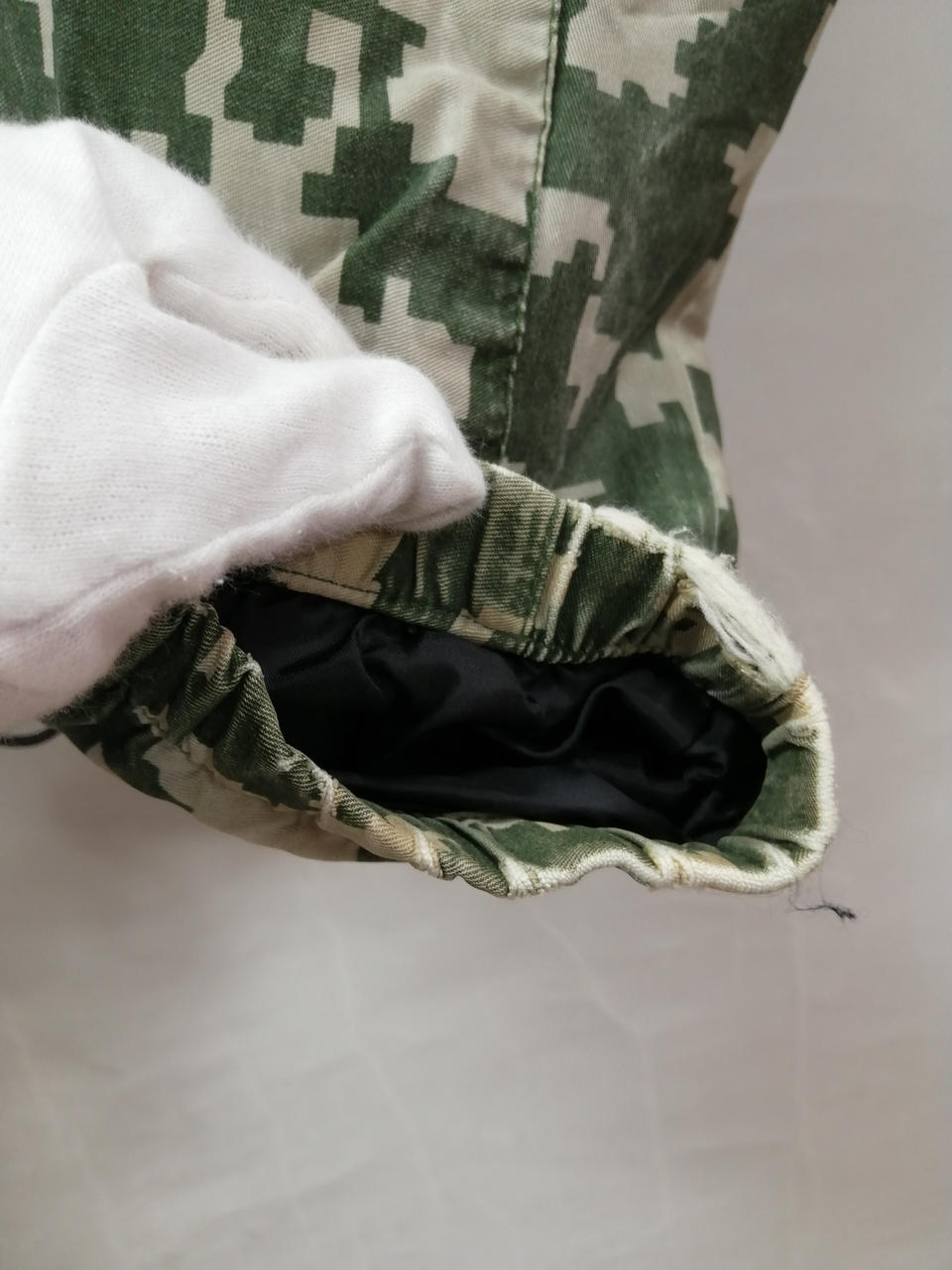 DIGITAL CAMOUFLAGE JACKETΩ 保証期間保証なし発送目安1-2日後登録日2024年04月13日表記サイズM着丈約63cm身幅約65c