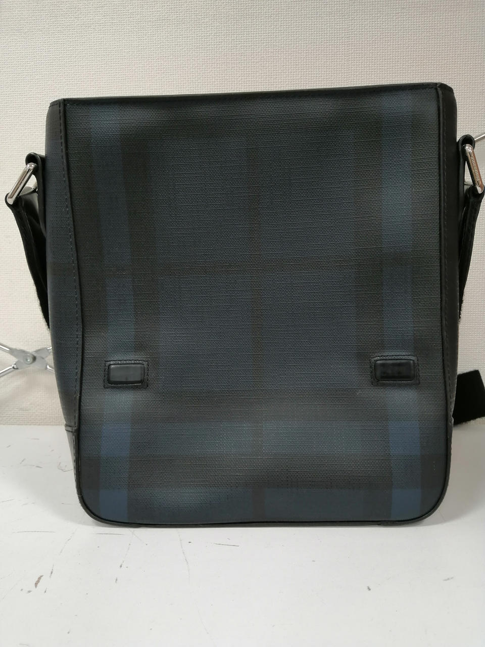 蓋部分に汚れ等があります