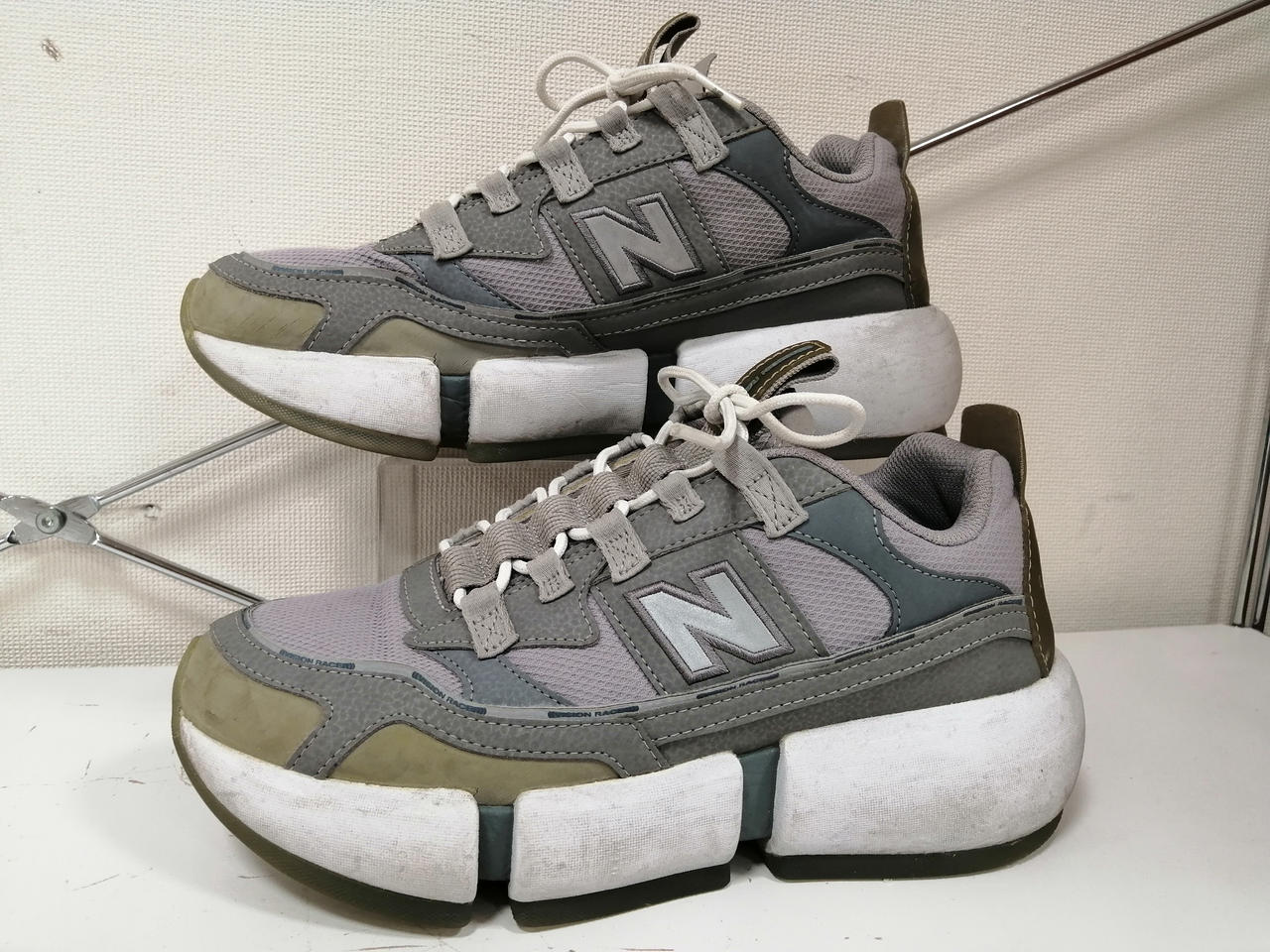 ソール部分にお汚れがございます