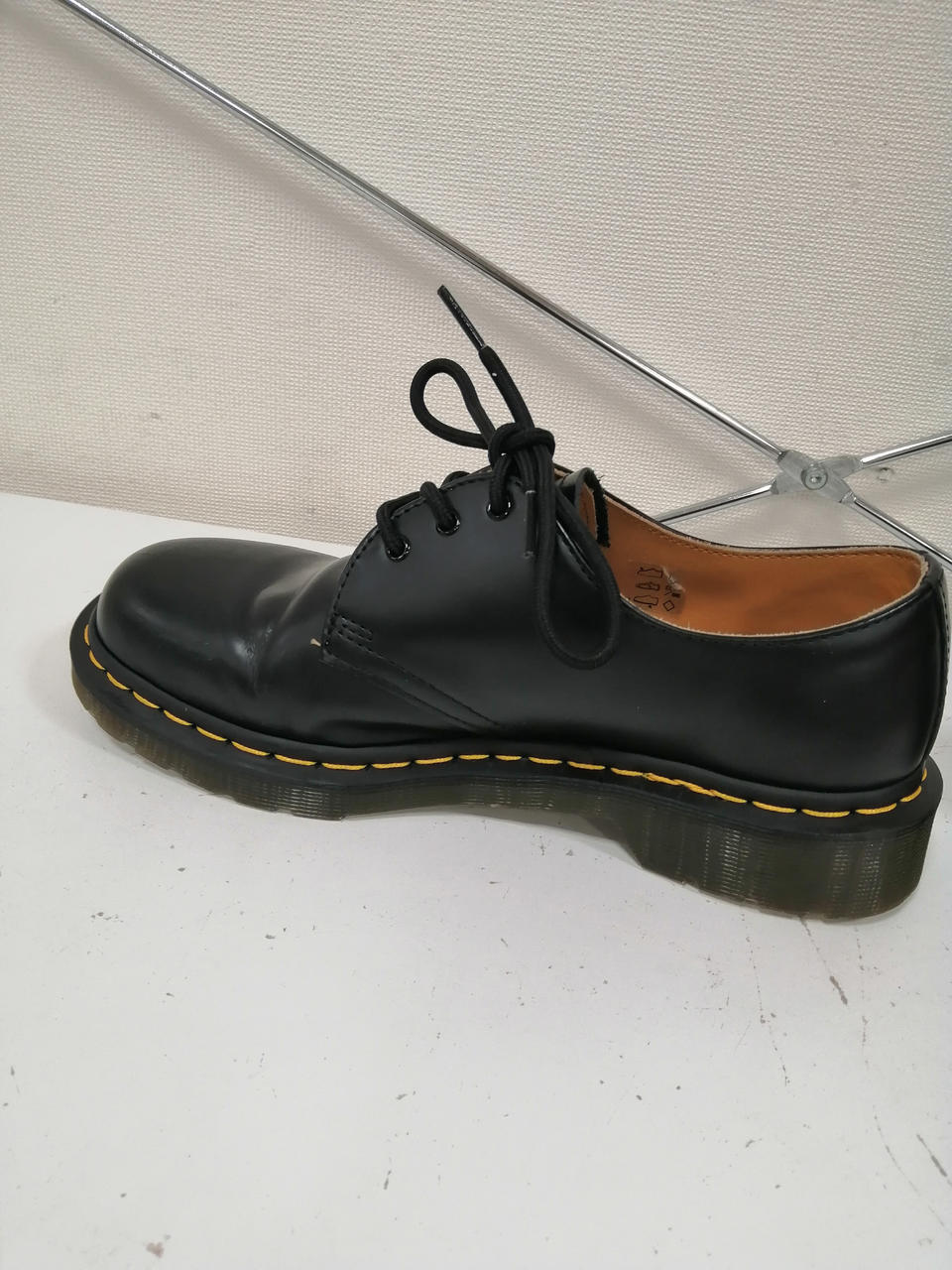 ドクターマーチン Dr.Martens 3ホール 革靴 UK8 Dr.Martens /ドクターマーチン 3ホールシューズ │utility