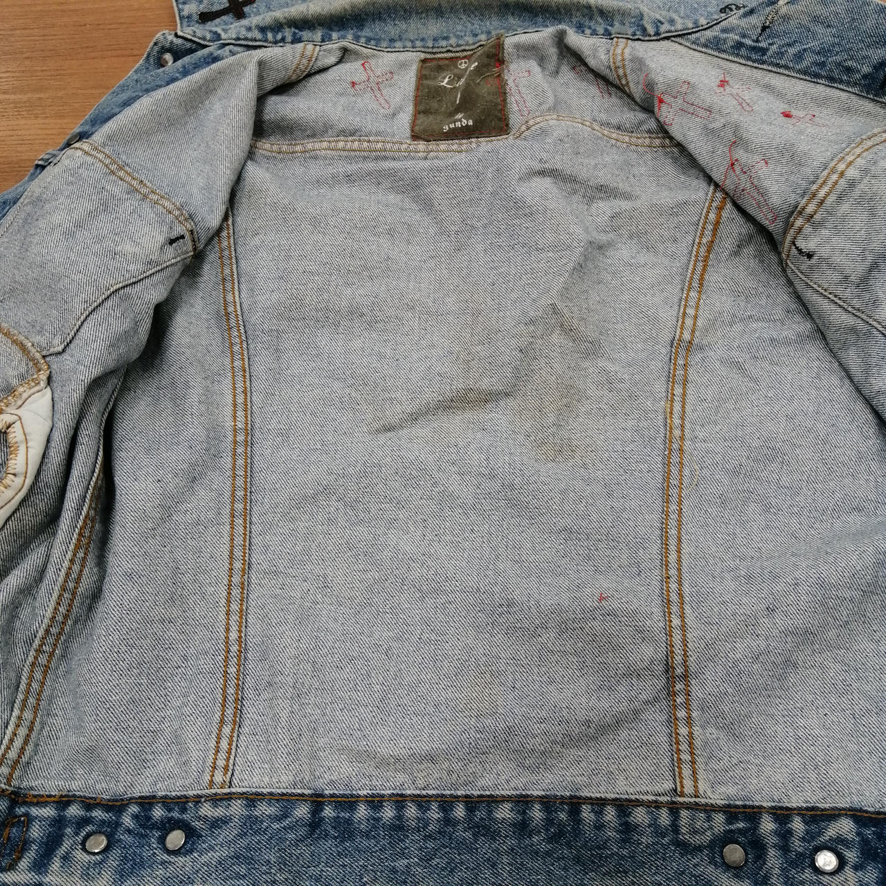 裏側
画像要確認