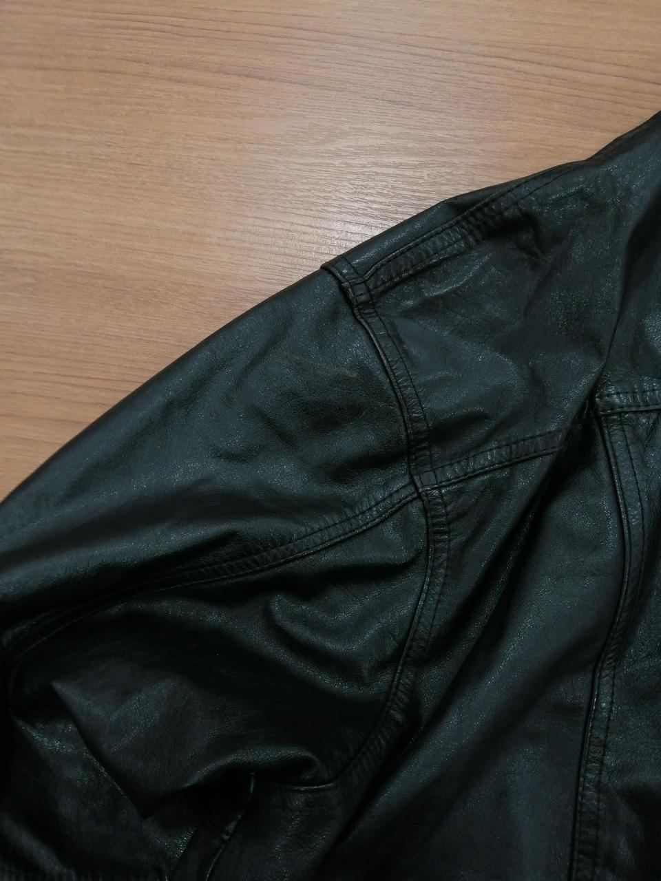 擦れがございます