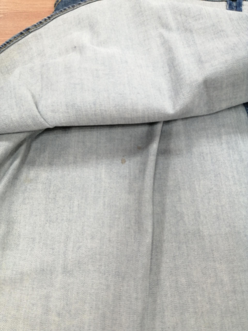 内側にお汚れがございます