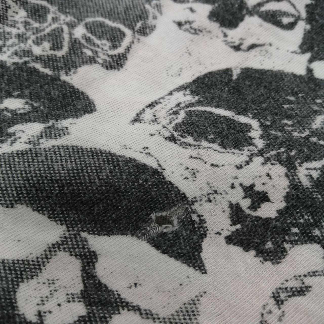 LGB|スカルVネックTシャツ|【ハードオフ公式通販】オフモール