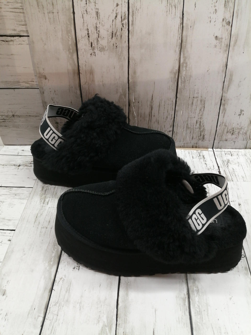 UGG ファンケット 1113474-CHE_1.png?_s=RAABAB0