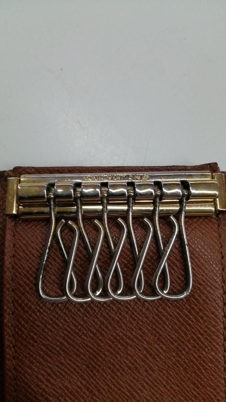 剥がれ、傷あり