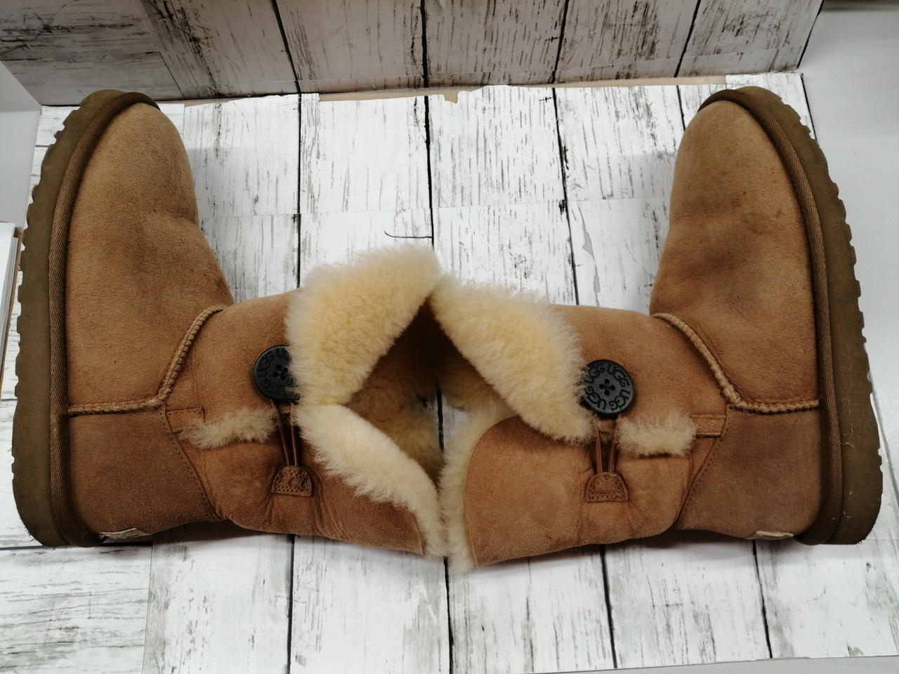 UGG アグ ムートンブーツ　24.0 UGG アグ ムートンブーツ クラシック ミニ プラットフォーム 靴