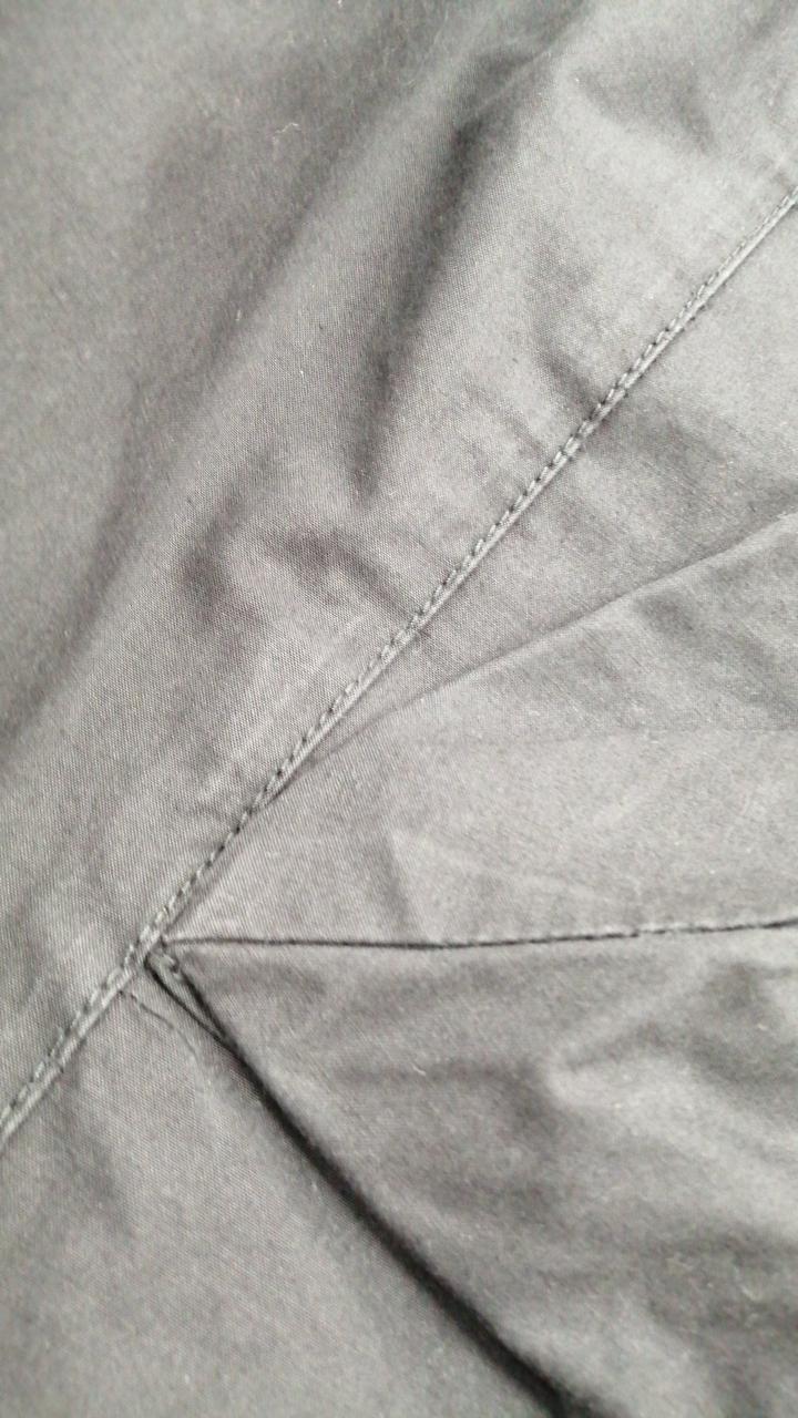 色褪せあり